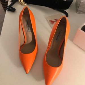 Steve Madden Daisie Pump